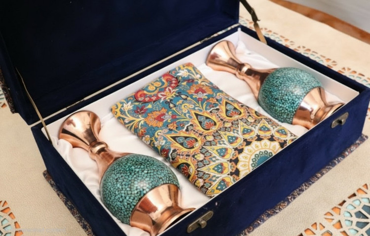ست هدیه نفیس کارکنان و کارمندان فیروزه کوبی و ترمه و جعبه