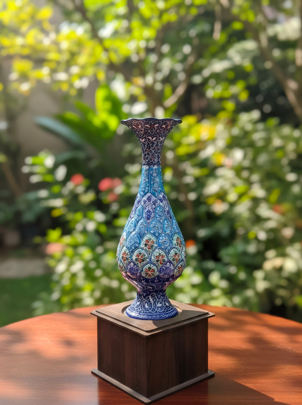 گلدان و پایه مینا کاری مناسب جام های قهرمانی گلدان پایه دار مینا کاری صنایع دستی سایروس