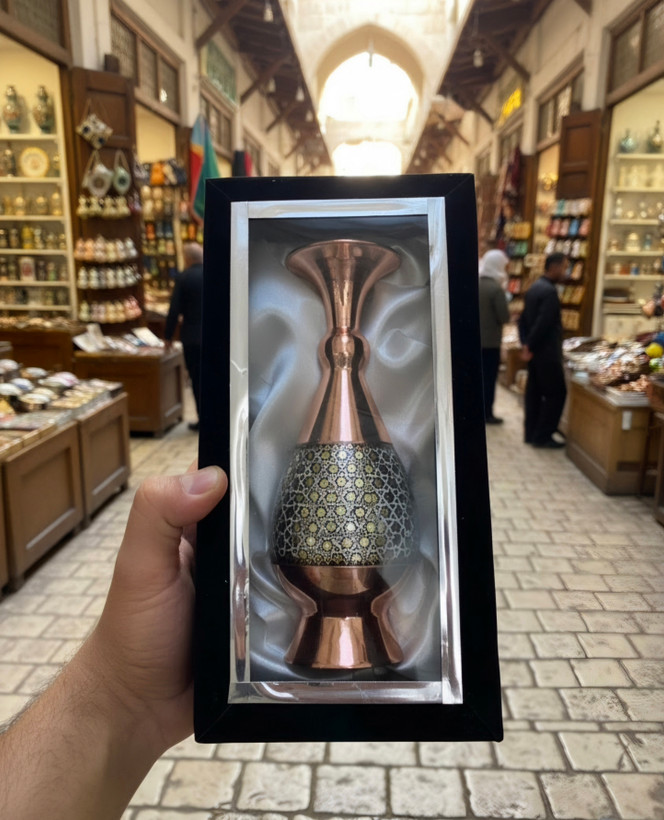 گلدان خاتمکاری مسی ۲۰ سانتی با جعبه جیر هدیه مدیریتی