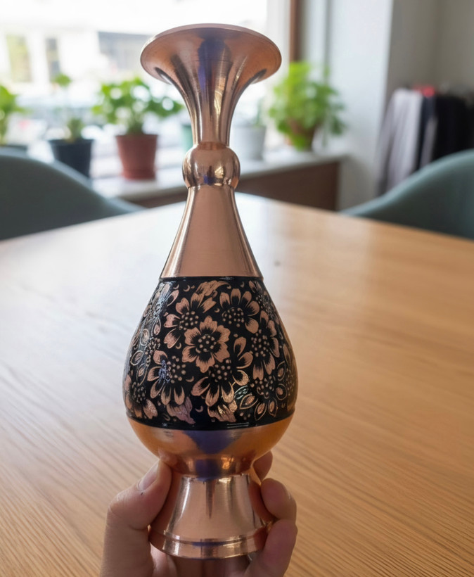 گلدان صنایع دستی مس و الماس تراش مناسب دکور و هدیه