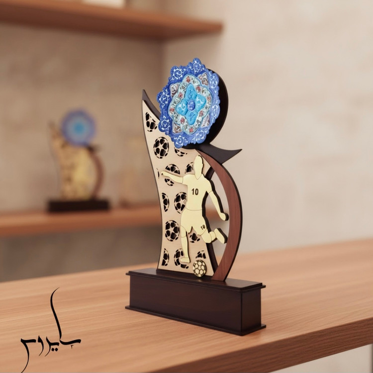 تندیس ورزشی و فوتبال با حک اسم و لوگوی اختصاصی